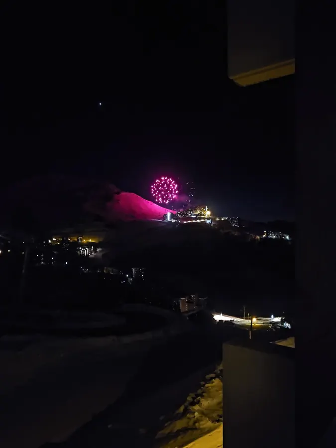 Vue nocturne sur les pistes de La Plagne